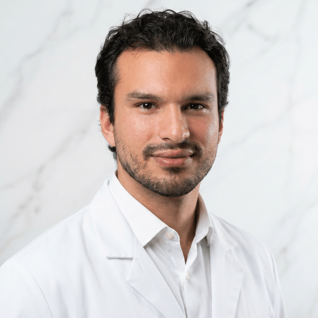Dr. Marcelo Monterroso oftalmologista